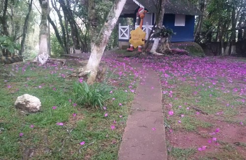Ibiuna Casa | Cozy estate with ample space in the style of Grandma's house.