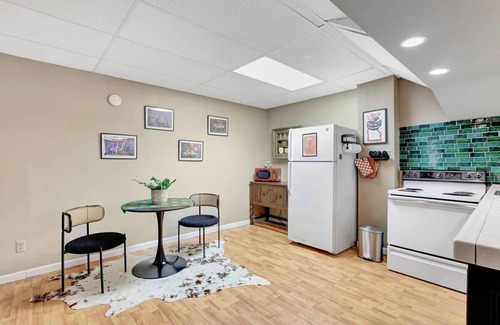 East Ridge Apartamento | Cozy extra-large studio in charming Chattanooga