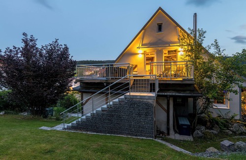 Schonach im Schwarzwald Casa | Cozy farmhouse with sauna, campfire and garden (pet-friendly)