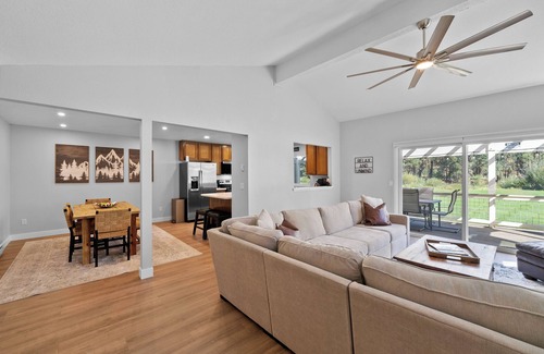 Plumas Eureka Estates Casa | Cozy Fairway Escape - Views, Fast WiFi, EV Ready