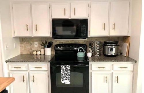 Harker Heights Casa | Cozy Family & Dog 4 Bedroom, 2 Bathroom Home