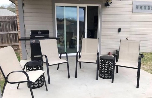 Harker Heights Casa | Cozy Family & Dog 4 Bedroom, 2 Bathroom Home