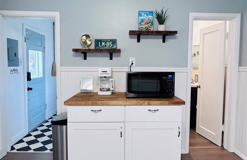 Lafayette Casa | Cozy family friendly home within walking distance of Main Street!