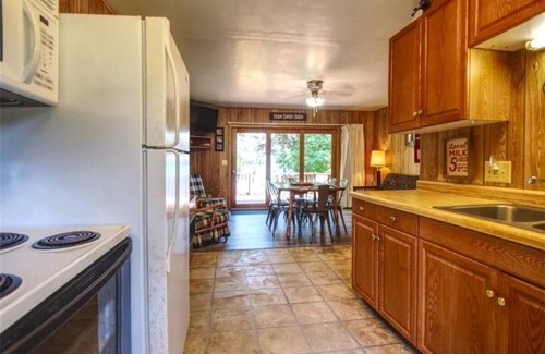 Hayward Cabina | Cozy Farmhouse Cottage On Moose Lake