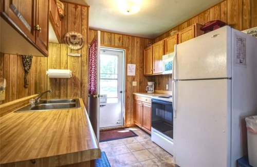Hayward Cabina | Cozy Farmhouse Cottage On Moose Lake