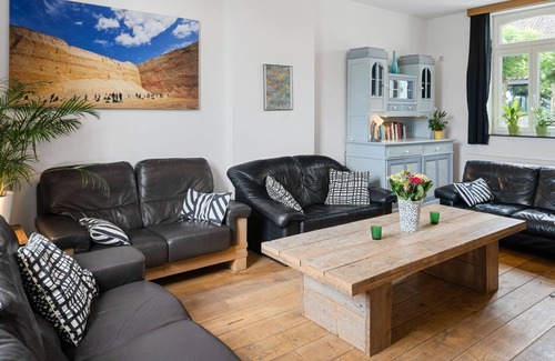 Bemelen Casa | Cozy Farmhouse in Bemelen With Terrace