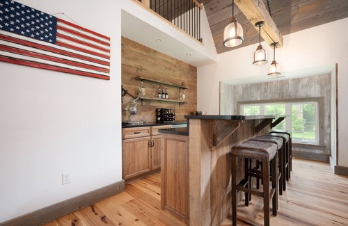 Centreville Casa | Cozy Farmhouse in Greenville, DE