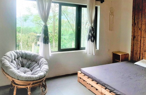 Van Mieu Casa | Cozy Farmstay with Landscape View