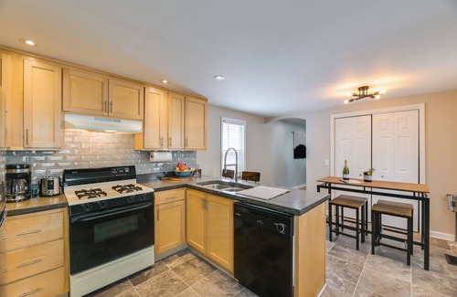 Canandaigua Casa | Cozy Finger Lakes Abode in Downtown Canandaigua!
