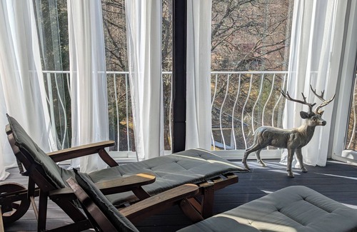 Schoenau an der Brend Apartamento | Cozy fireplace suite with private whirlpool & fireplace in the Wald-Villa-Schönau