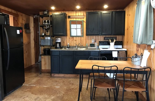 McArthur Cabina | Acogedora cabaña, capacidad para 7 personas, ideal para parejas, familias y hombres de la naturaleza.