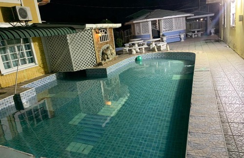 Georgetown Casa | Cozy first floor accommodation 4 guests 1 bedroom