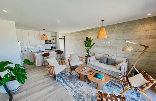 Pisco Apartamento | Cozy flat w/ Balcony View on the Lagoon, 5min from Kite Point & National Reserve
