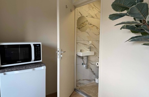 Stratum Apartamento | Cozy & Fully Equipped Studio in Eindhoven 01