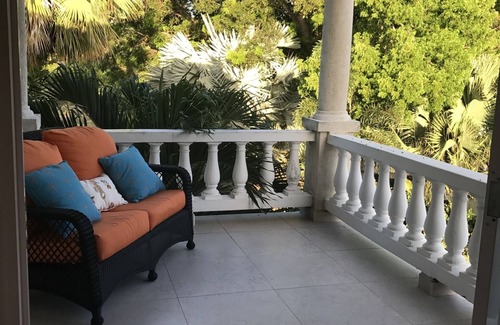 Oistins Apartamento | Acogedor apartamento de 1 dormitorio1bath completamente amueblado, ubicado en la costa sur