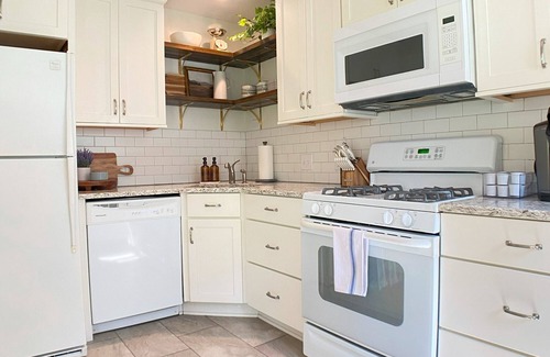 Sharon Heights Cabaña | Cozy Fulton Cottage