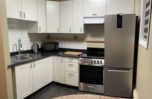 Fort Simpson Apartamento | Cozy Furnished Apartment - Downton Fort Simpson