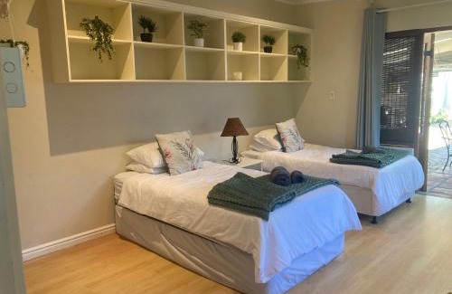 Claremont Apartamento | Cozy garden Guest Suite in charming Claremont