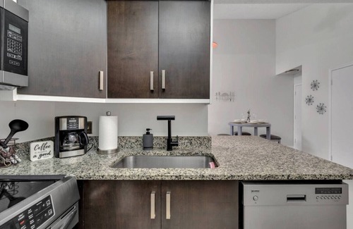 Orlando Casa | Cozy Golf Condo | 3 Pools, Gym, 15min to Airport