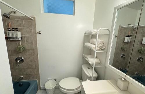 Seminary Hill Casa | COZY Great Entire 8BR Home in Alexandria