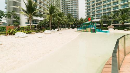Don Bosco Apartamento | Cozy Green 1 BR unit with Balcony Azure Bahamas South