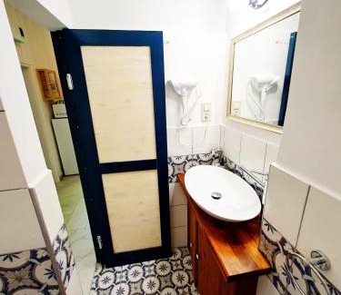 Belso-Ferencvaros Apartamento | Cozy & Green Downtown Residence