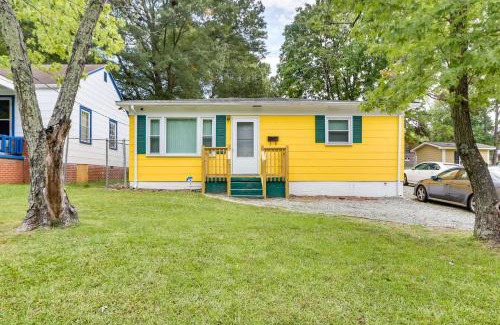 Greensboro Casa | Cozy Greensboro Vacation Rental with Deck and Fire Pit