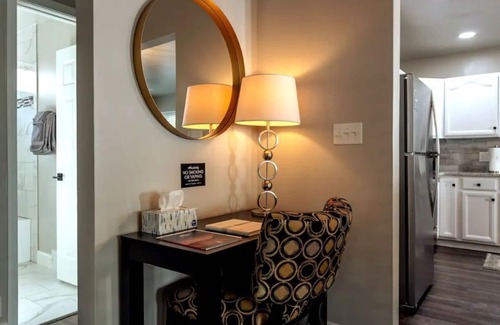Dubuque Casa | Cozy Guest House Welcomes You
