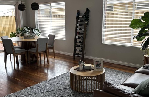 Dalyellup Casa | Cozy Hampton Escape