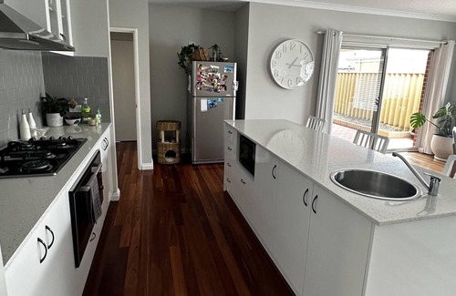 Dalyellup Casa | Cozy Hampton Escape