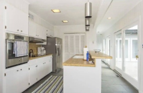 Napeague Casa | Cozy Hamptons Beach House 1 Block from the Beach!