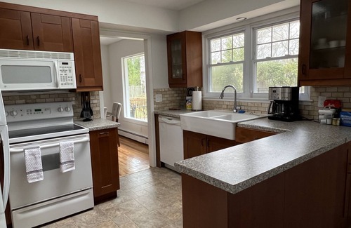 Hampton Bays Casa | Cozy Hamptons get away, pool, minutes from beaches, shops, restaurants and more!