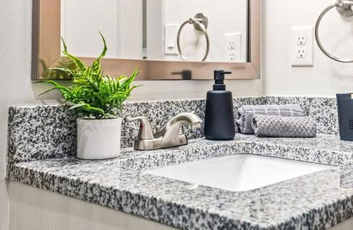 Fort Worth Apartamento | Cozy Haven Steps Away from University Life