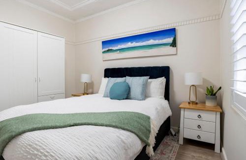 Wollongong CBD Casa | Cozy Heritage Home 10mins walk to Wollongong Hospital with Free Parking and Fast Internet