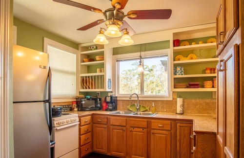 Sulphur Cabaña | Cozy Hideaway on the Calcasieu River