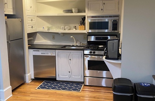 Rotterdam Junction Apartamento | Cozy Hideaway! private apartment, minutes to downtown Saratoga Springs.