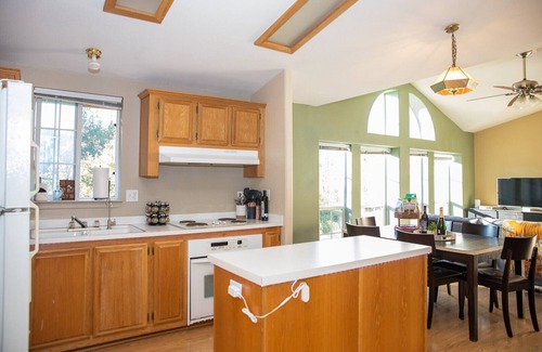 Ramona Casa | Cozy High Vibe 2b The Root Hause House - Nature