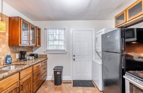 Hillcrest Casa | Cozy Hillcrest Home