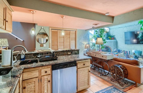 Platt Park Casa | Cozy Historic Home Located in the Heart of Denver - Private Home Gym!