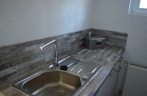 Siofok Casa | Acogedora casa de vacaciones en Balatonszeplak A 200 metros del sendero Balaton