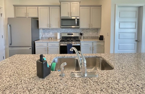Farmington Casa | Cozy home 15 miles from Athens!