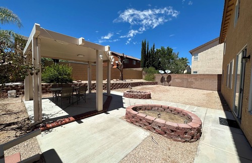 Spring Valley Casa | Cozy Home 2-4