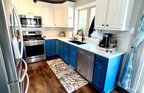 Oshkosh Casa | Cozy Home a few miles away from EAA & Sea Plane Base