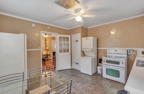 Capital View Casa | Cozy Home Away From Home In Little Rock 2 Bedroom Home by RedAwning