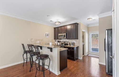 Opelika Casa | Cozy home close to RTJ and Auburn, right off 280!