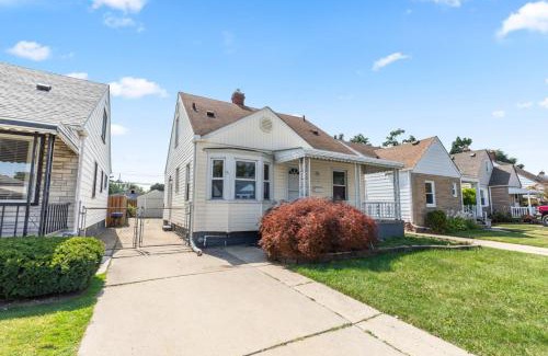 Lincoln Park Casa | Cozy Home Fenced Yard Pets Welcome Great Location