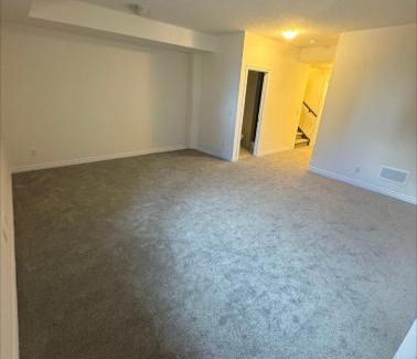 Kitchener Casa | Cozy Home for 10 people