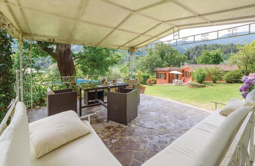 Cascine-La Croce Casa | Acogedora casa en Colle di Compito LU