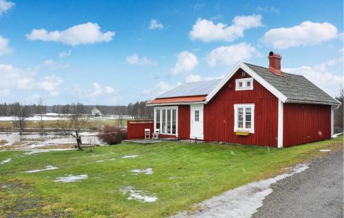 Arjang Casa | Cozy Home In Årjäng With Kitchen