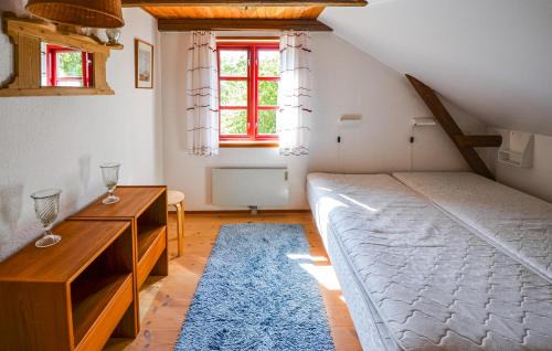Anholt Casa | Cozy Home In Anholt With Wifi